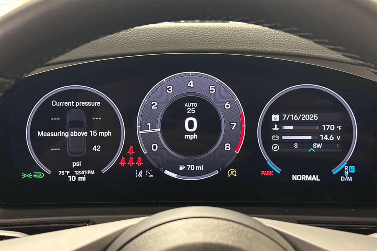 2025 Porsche Cayenne Cayenne