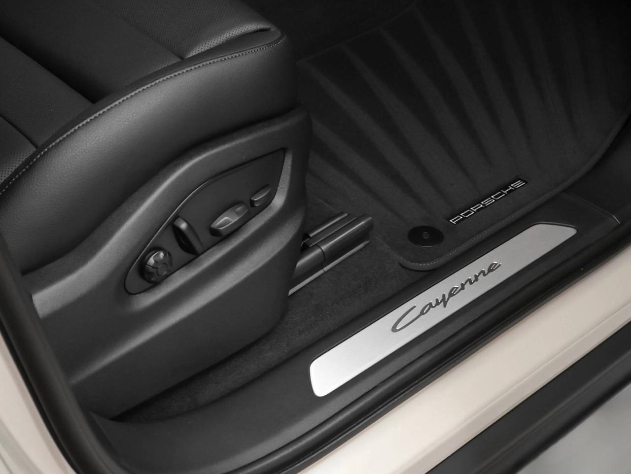 2025 Porsche Cayenne Cayenne