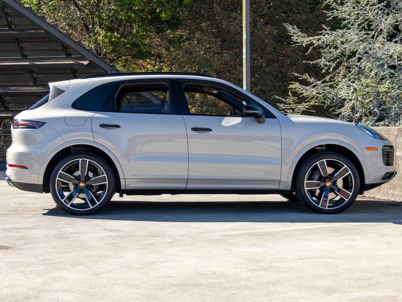 2023 Porsche Cayenne Cayenne (MY23)