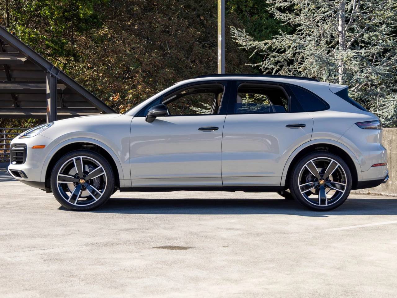 2023 Porsche Cayenne Cayenne (MY23)
