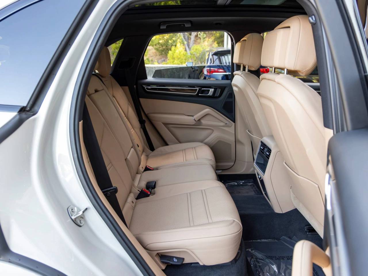 2023 Porsche Cayenne Cayenne (MY23)