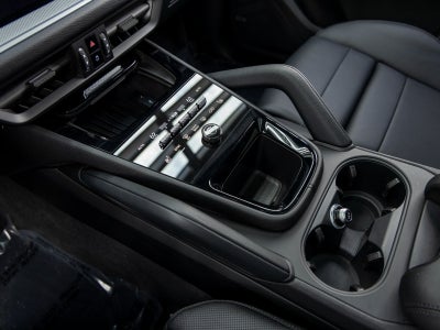 2025 Porsche Cayenne Cayenne