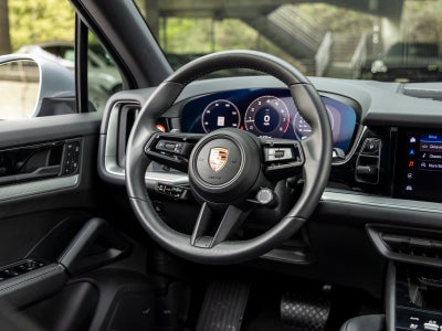 2025 Porsche Cayenne Cayenne