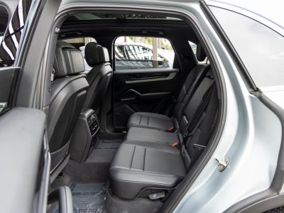 2025 Porsche Cayenne Cayenne