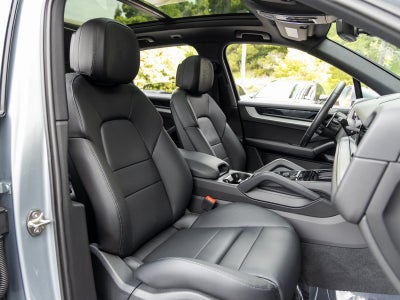 2025 Porsche Cayenne Cayenne