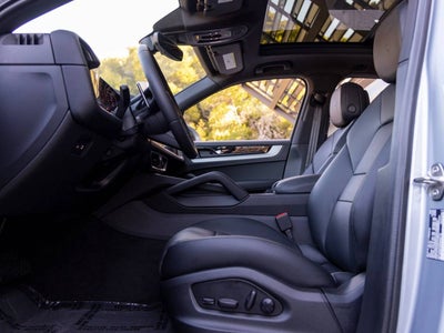 2025 Porsche Cayenne Cayenne