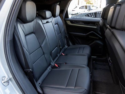 2025 Porsche Cayenne Cayenne