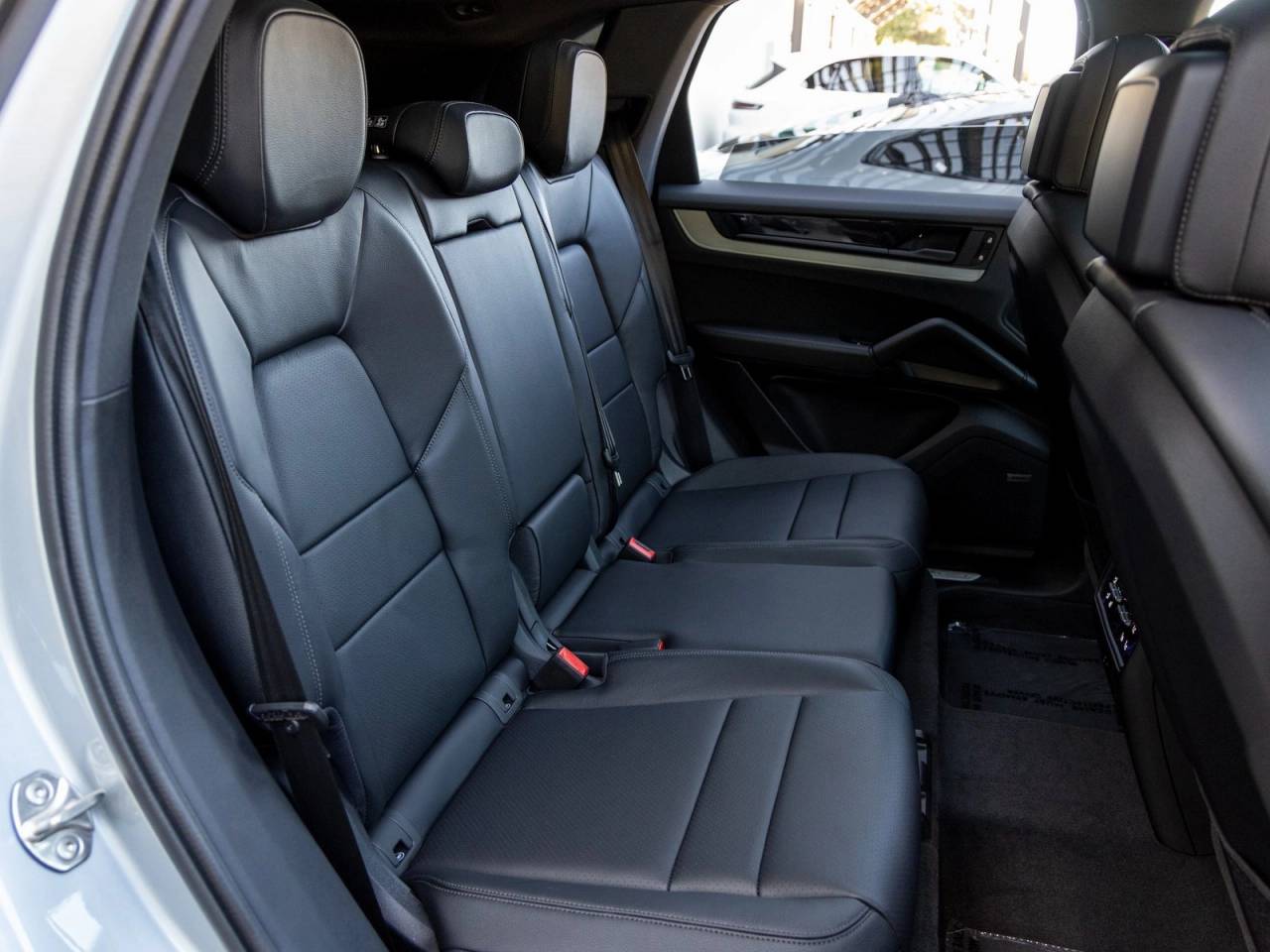 2025 Porsche Cayenne Cayenne