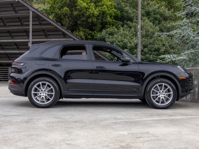 2026 Porsche Cayenne Base