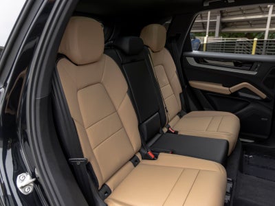 2026 Porsche Cayenne Base