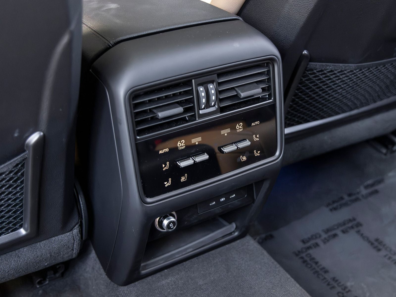 2025 Porsche Cayenne Cayenne