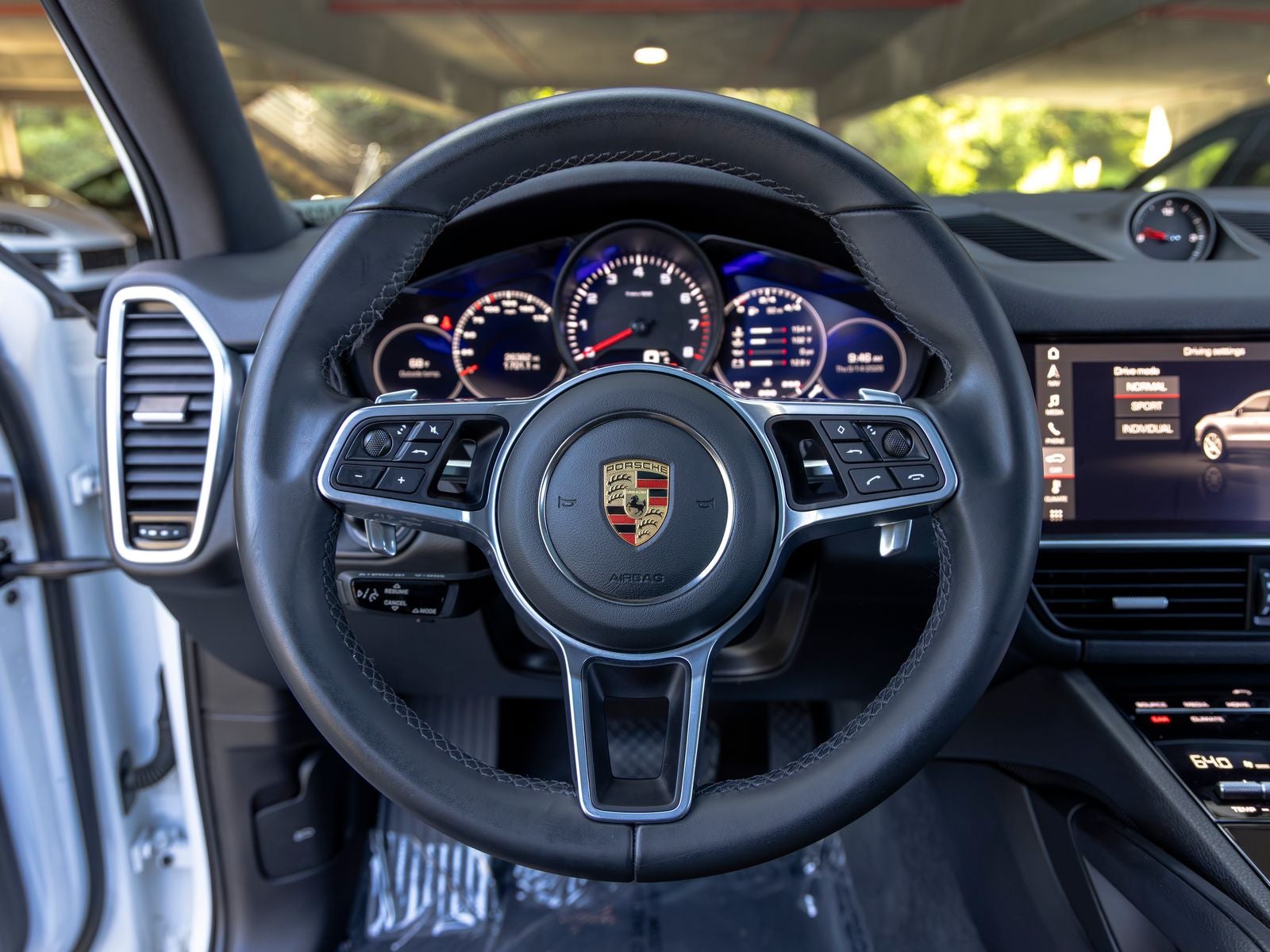 2021 Porsche Cayenne Base