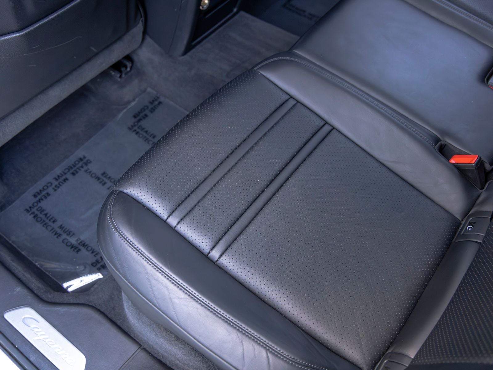 2021 Porsche Cayenne Base