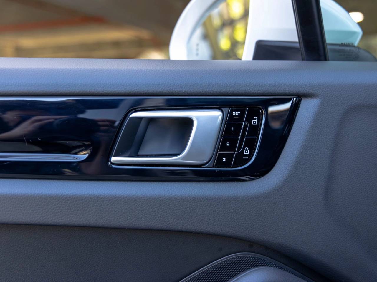 2021 Porsche Cayenne Base