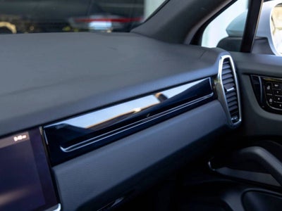 2021 Porsche Cayenne Base