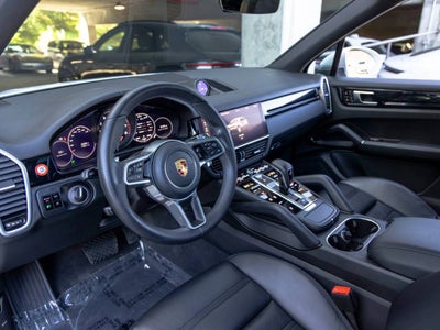 2021 Porsche Cayenne Base