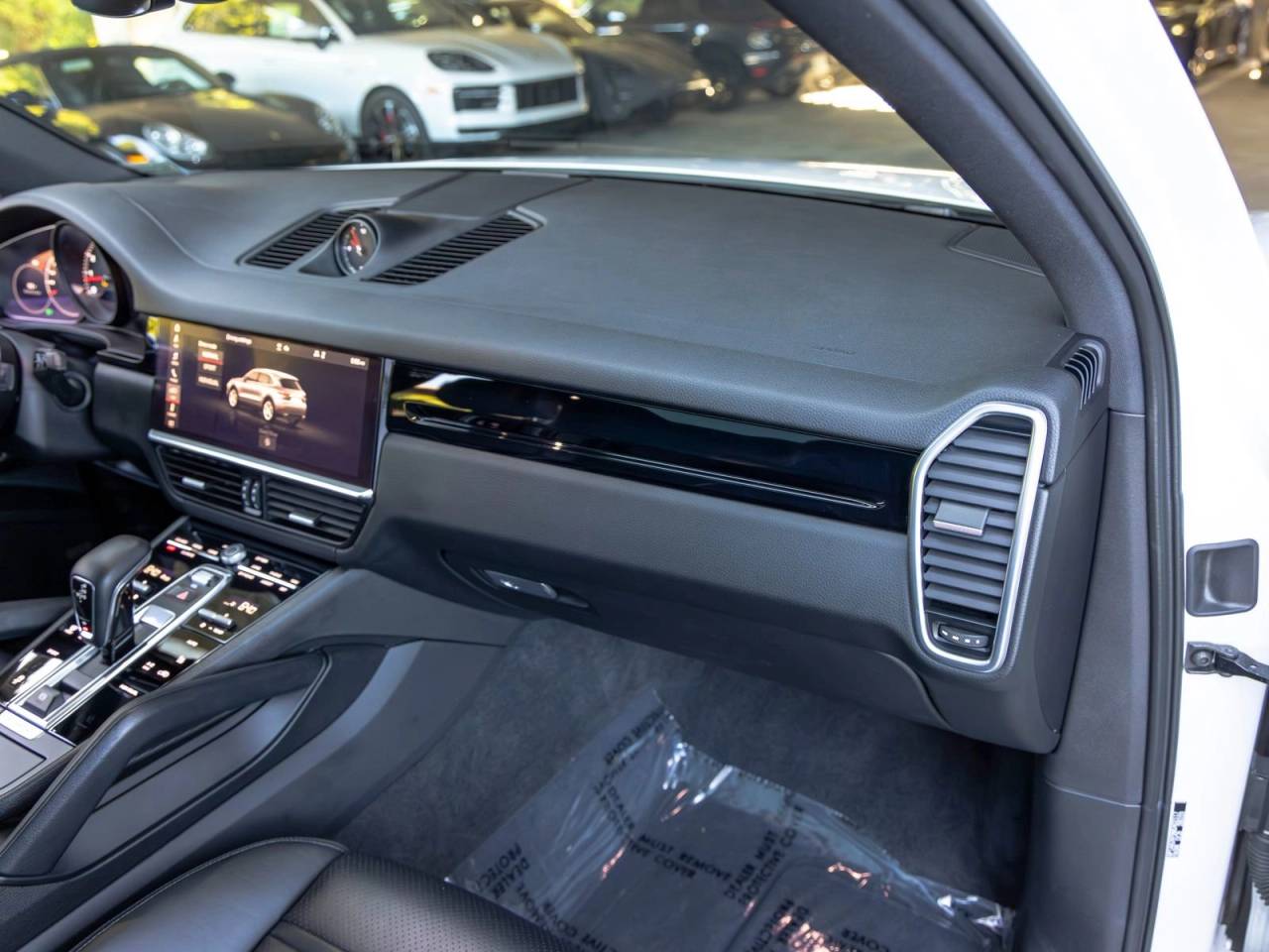 2021 Porsche Cayenne Base