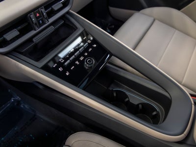 2026 Porsche Macan 4 Electric