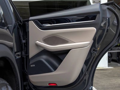 2026 Porsche Macan 4 Electric