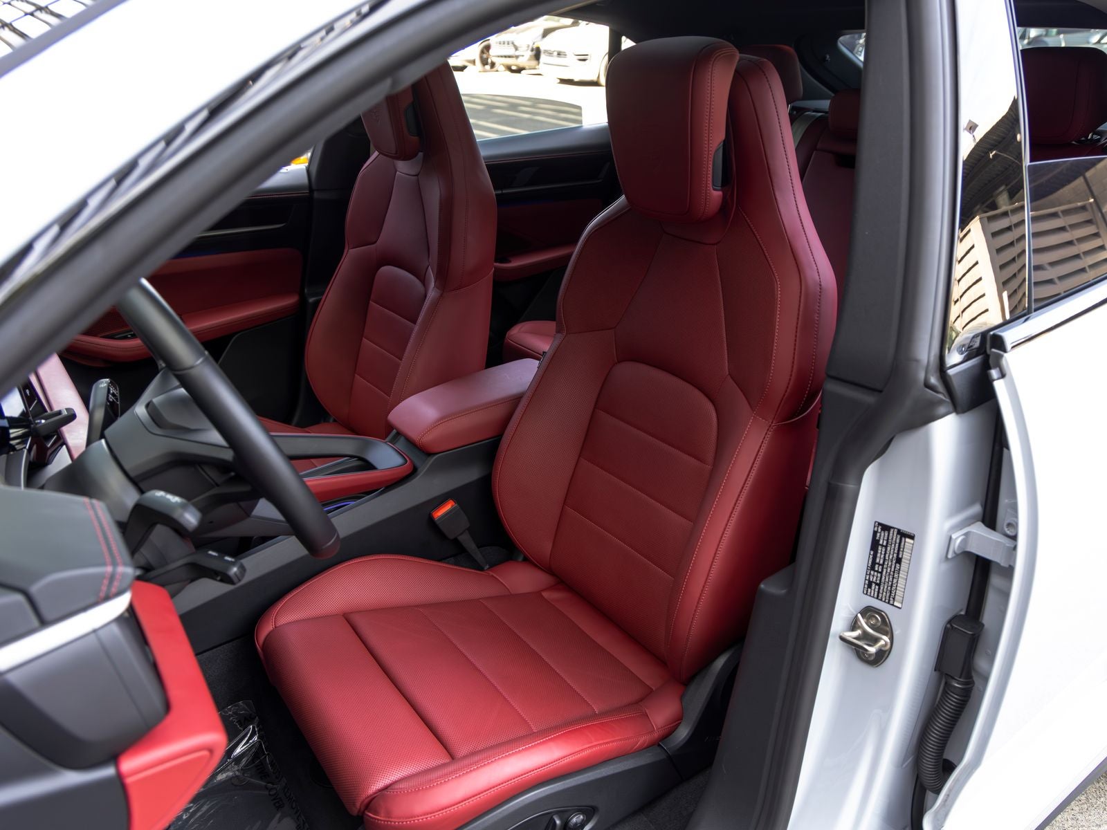 2024 Porsche Macan Macan 4 Electric