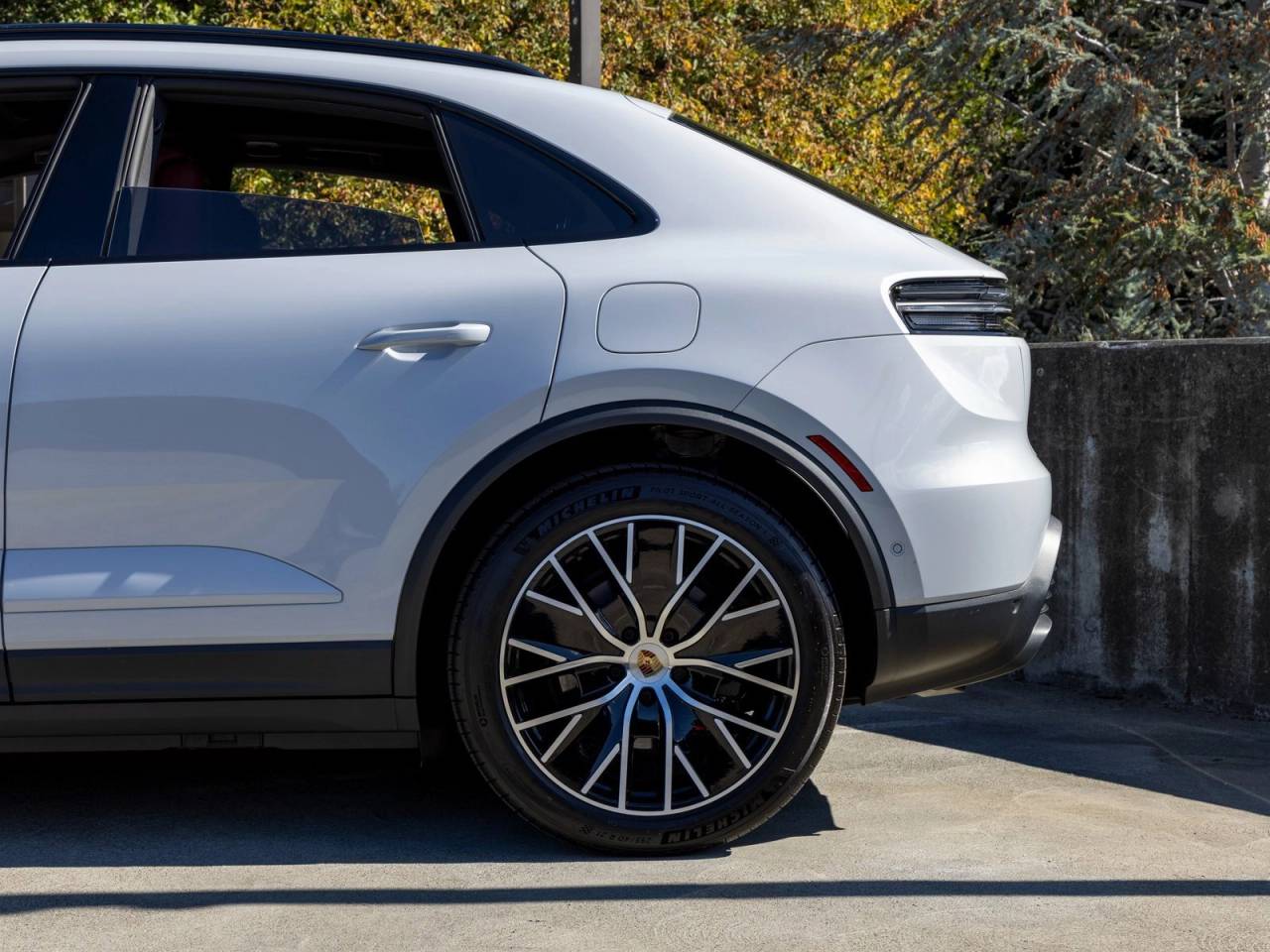 2024 Porsche Macan Macan 4 Electric