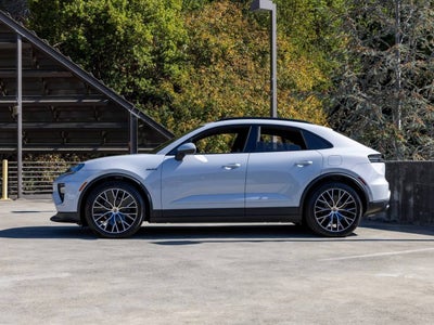 2024 Porsche Macan Macan 4 Electric