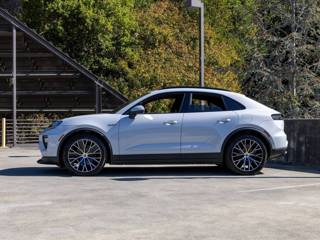 2024 Porsche Macan Macan 4 Electric