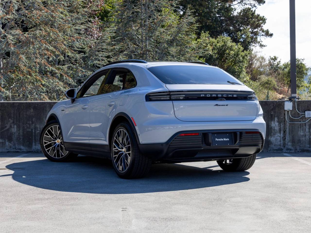 2024 Porsche Macan Macan 4 Electric