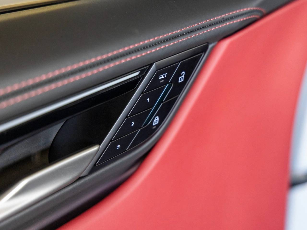 2024 Porsche Macan Macan 4 Electric