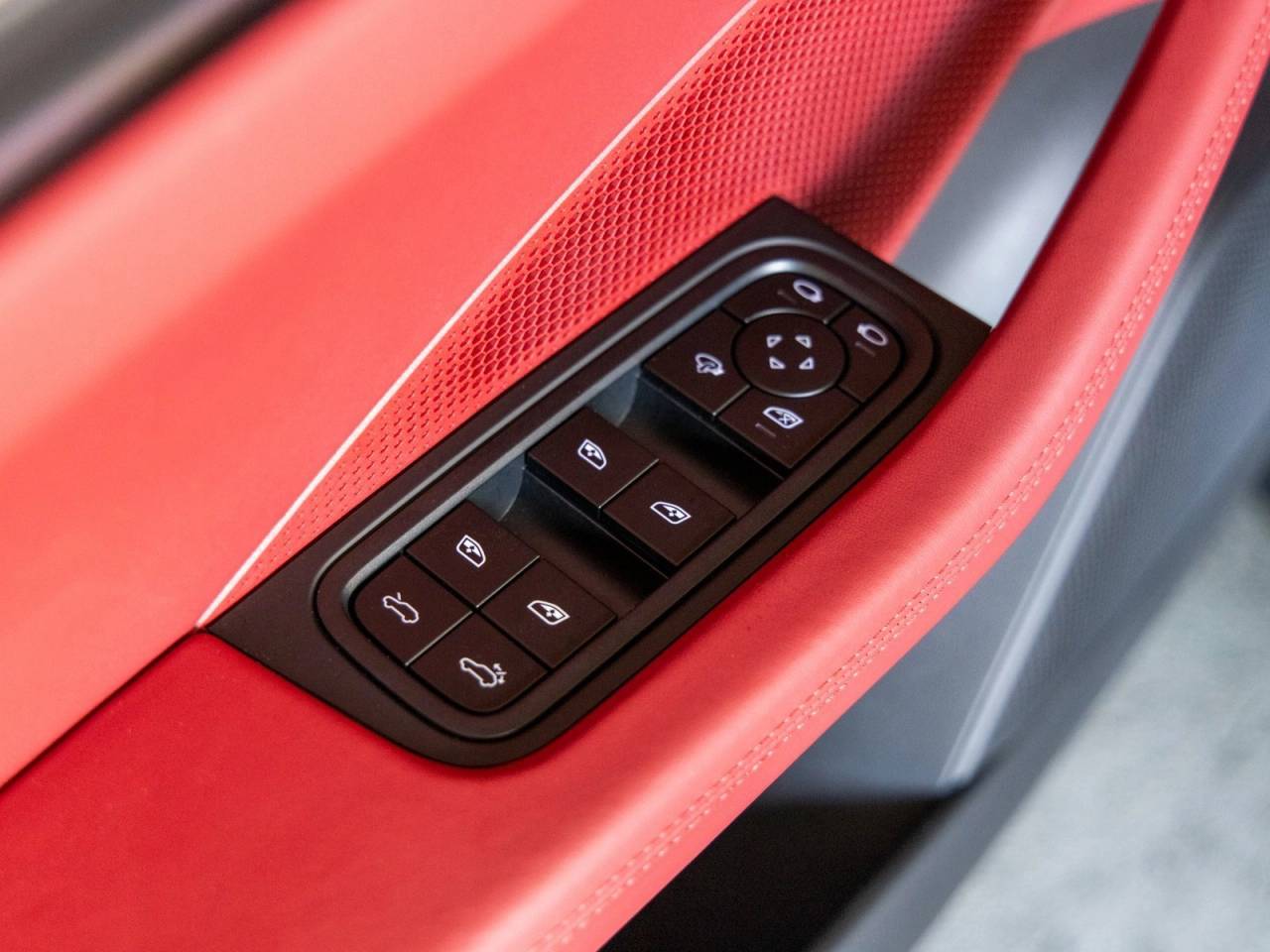 2024 Porsche Macan Macan 4 Electric