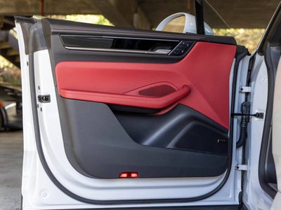 2024 Porsche Macan Macan 4 Electric