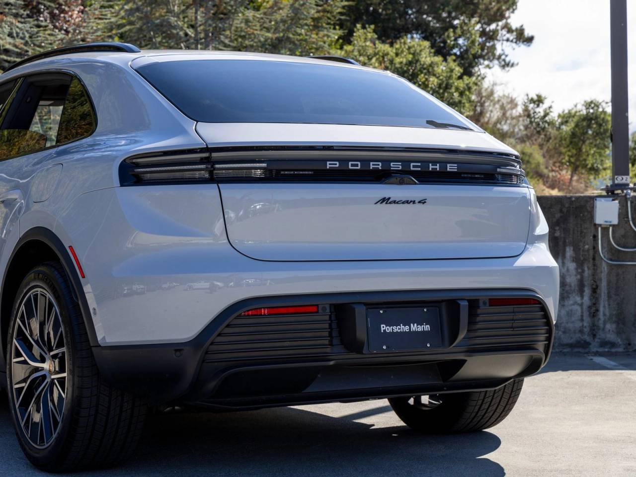 2024 Porsche Macan Macan 4 Electric