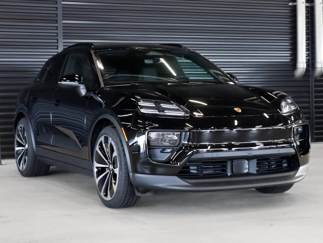 2026 Porsche Macan 4 Electric