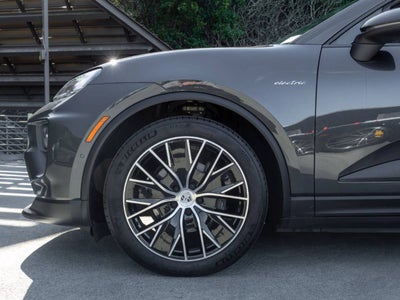2025 Porsche Macan Macan 4 Electric