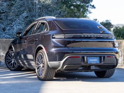2026 Porsche Macan Macan 4 Electric