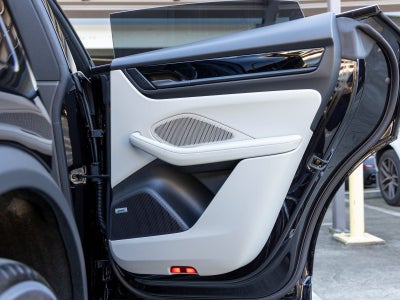 2026 Porsche Macan Macan 4 Electric