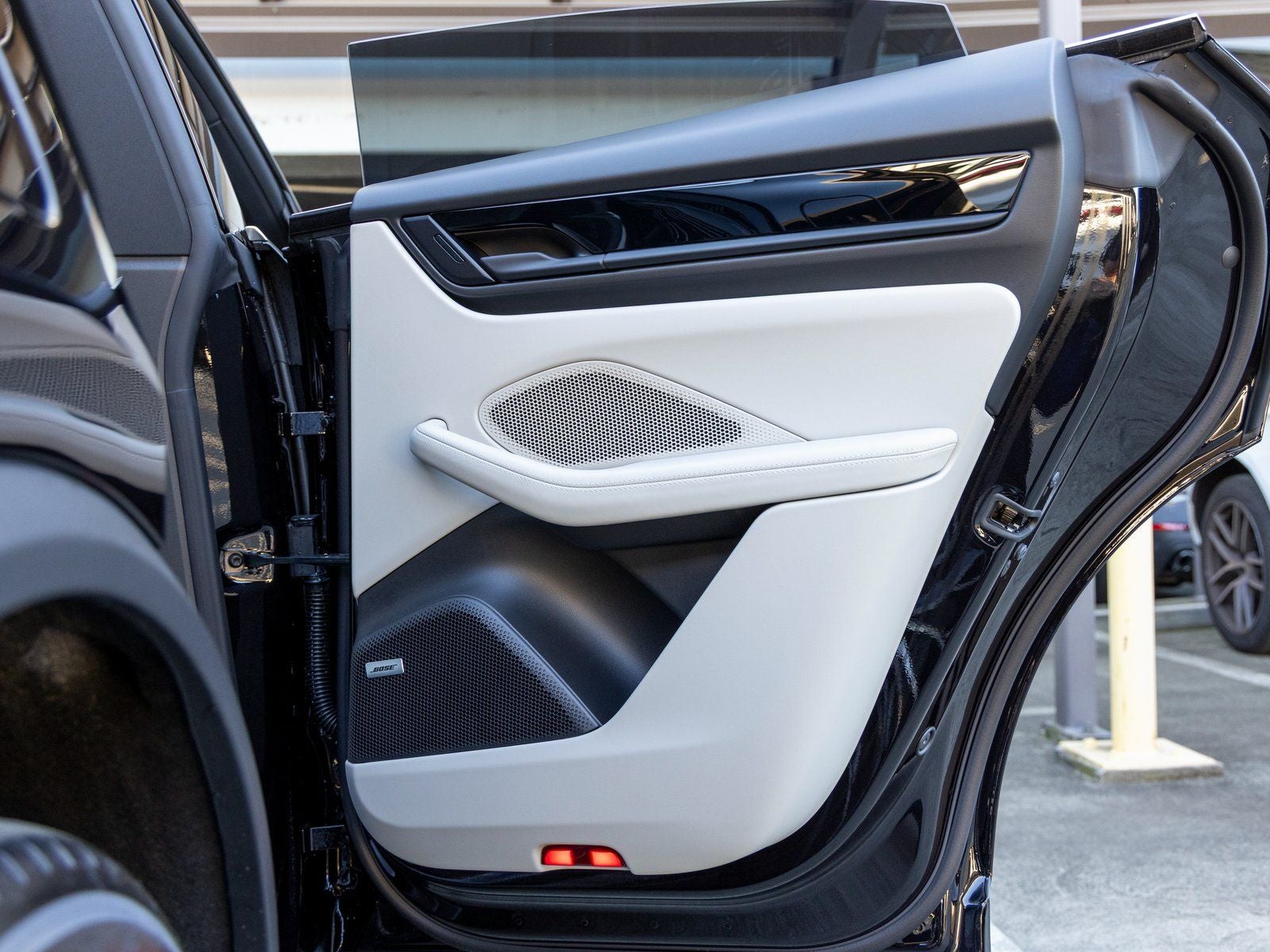 2026 Porsche Macan Macan 4 Electric