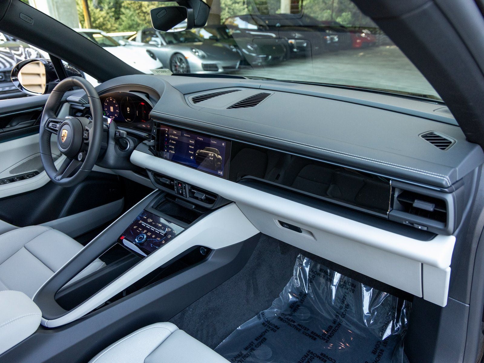 2026 Porsche Macan Macan 4 Electric