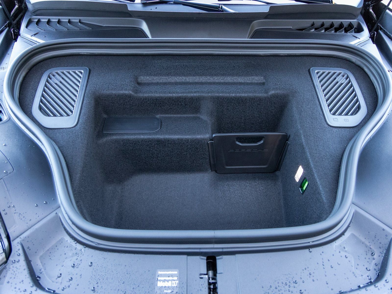 2026 Porsche Macan Macan 4 Electric