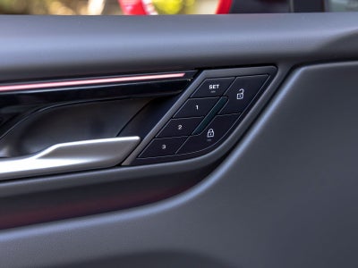 2026 Porsche Macan 4 Electric