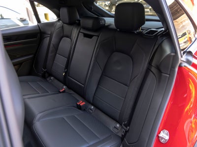 2026 Porsche Macan 4 Electric
