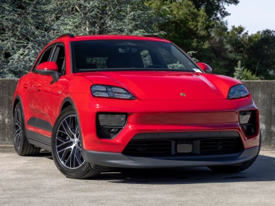 2026 Porsche Macan 4 Electric