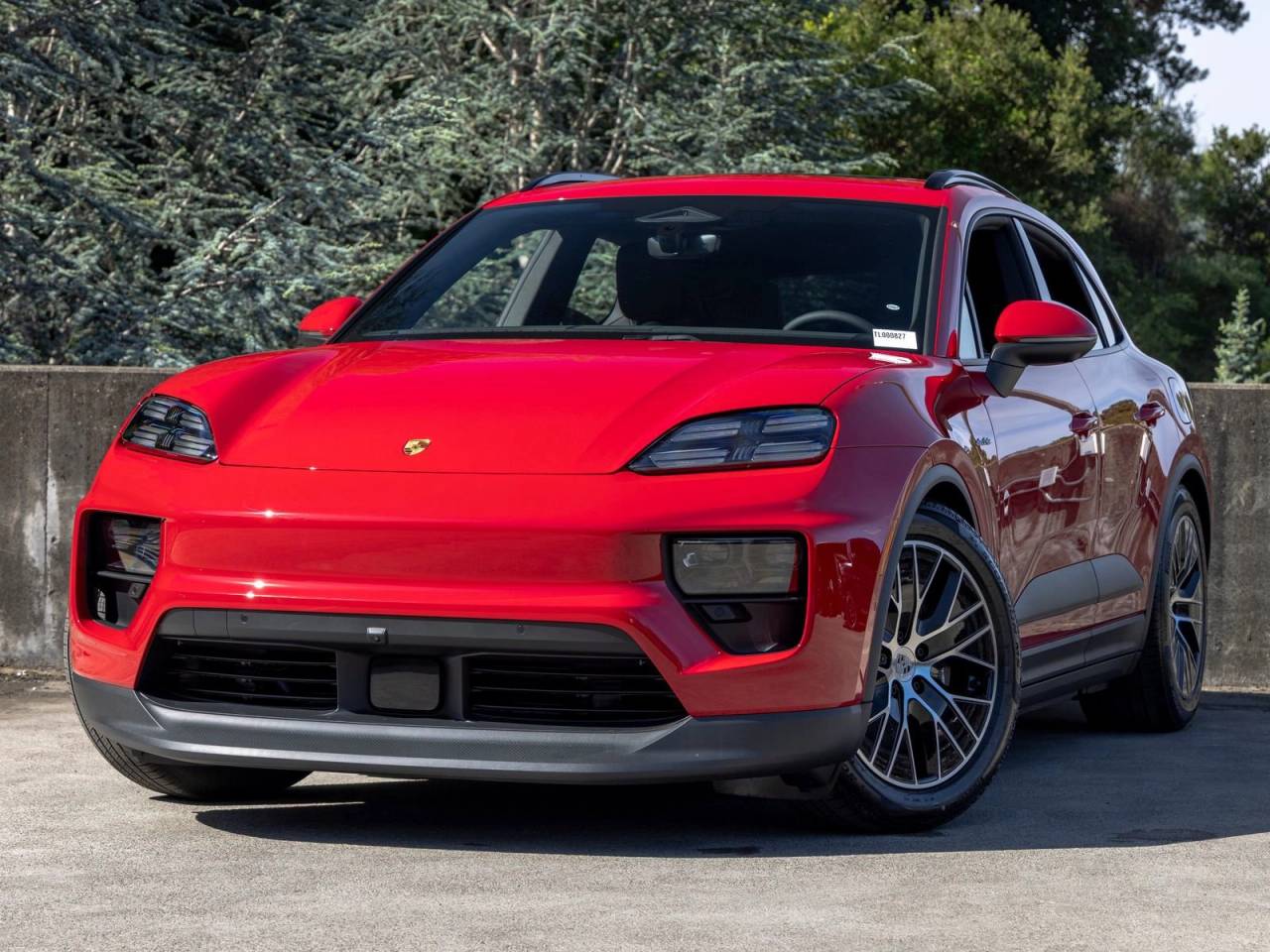2026 Porsche Macan 4 Electric