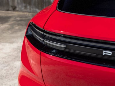 2026 Porsche Macan 4 Electric