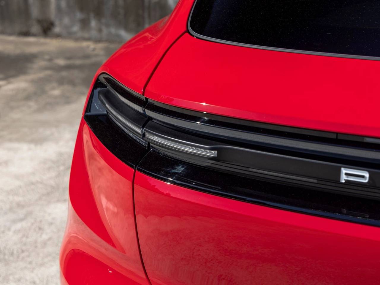 2026 Porsche Macan 4 Electric