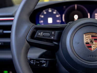 2026 Porsche Macan 4 Electric