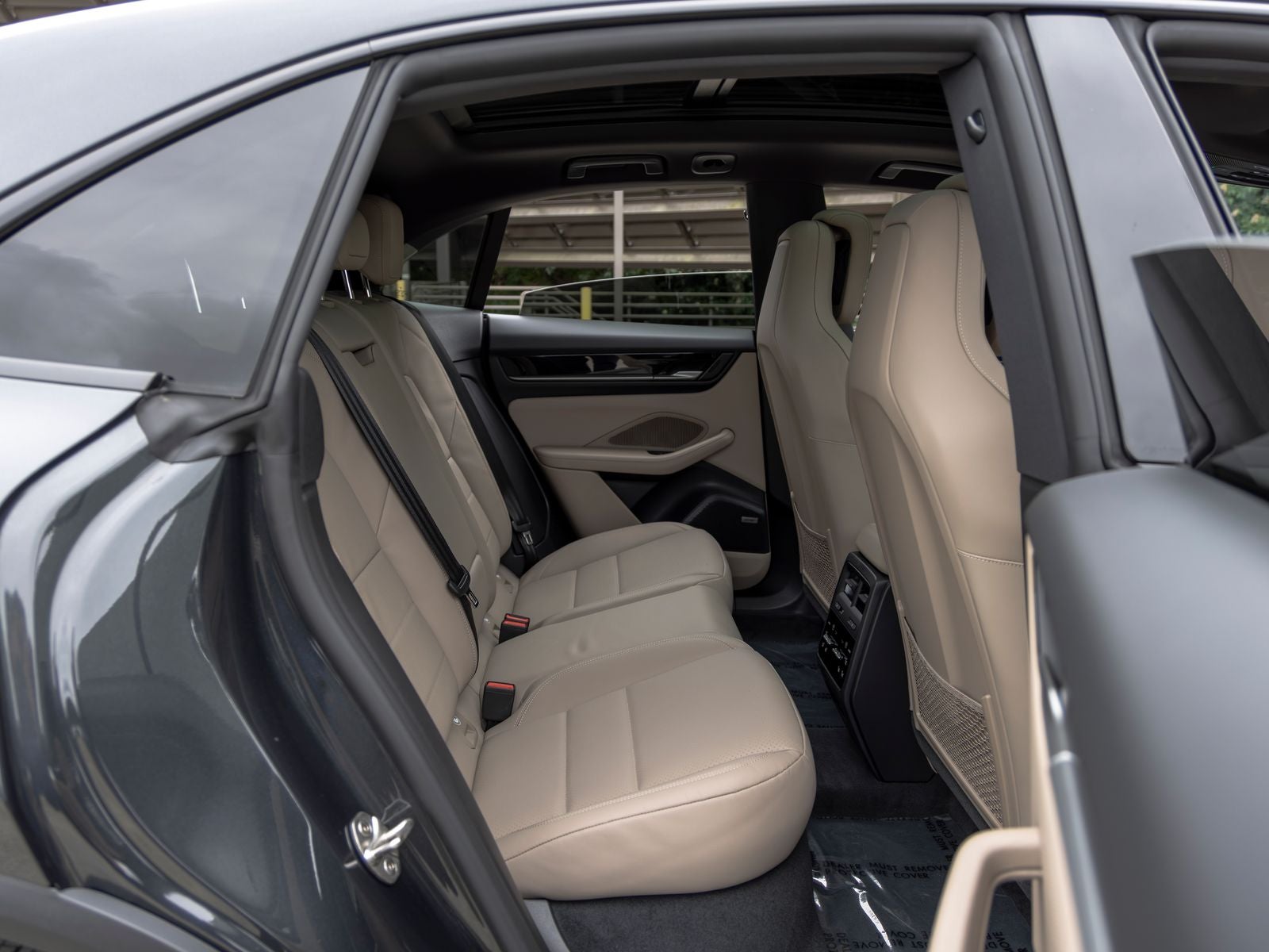 2026 Porsche Macan 4 Electric