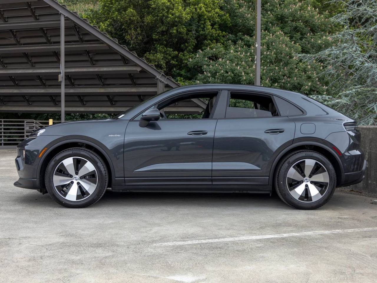 2026 Porsche Macan 4 Electric