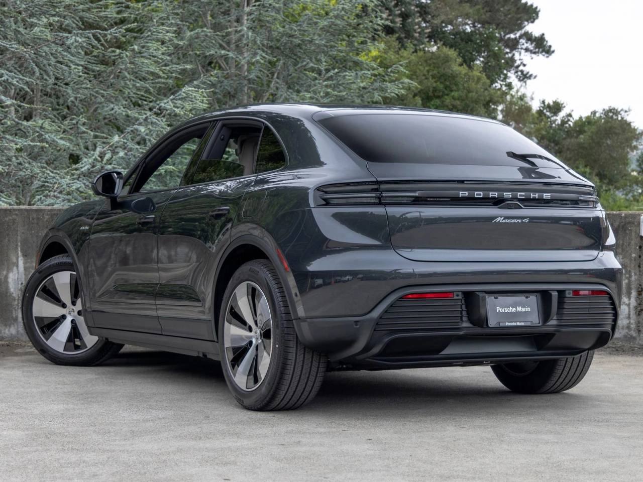2026 Porsche Macan 4 Electric
