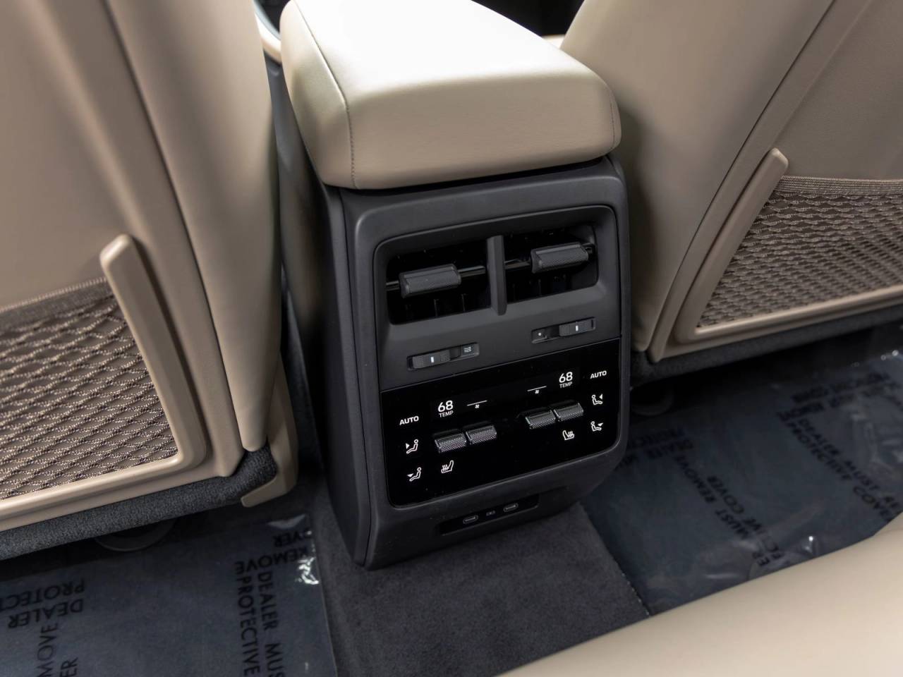 2026 Porsche Macan 4 Electric